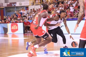 Olympiacos Piraeus - Virtus Bologna (78 - 66)