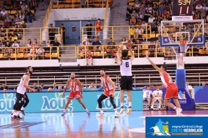 Olympiacos Piraeus - Virtus Bologna (78 - 66)