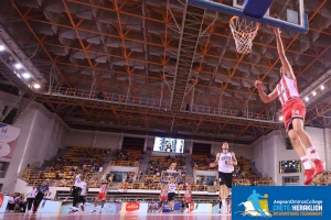 Olympiacos Piraeus - Virtus Bologna (78 - 66)