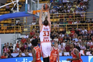 Crvena Zvezda Belgrade - Olympiacos (83 - 86)